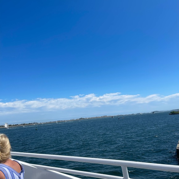 Meet your Posher, Seleana - Picture 1 of 1